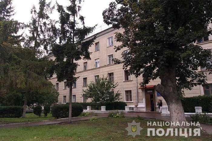 За вбивство у кам'янецькому гуртожитку ув’язнили чоловіка до 7 років