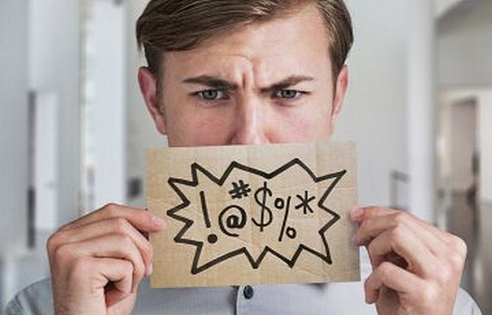 На Кам'янеччині оштрафували підлітка за те, що написав матюк