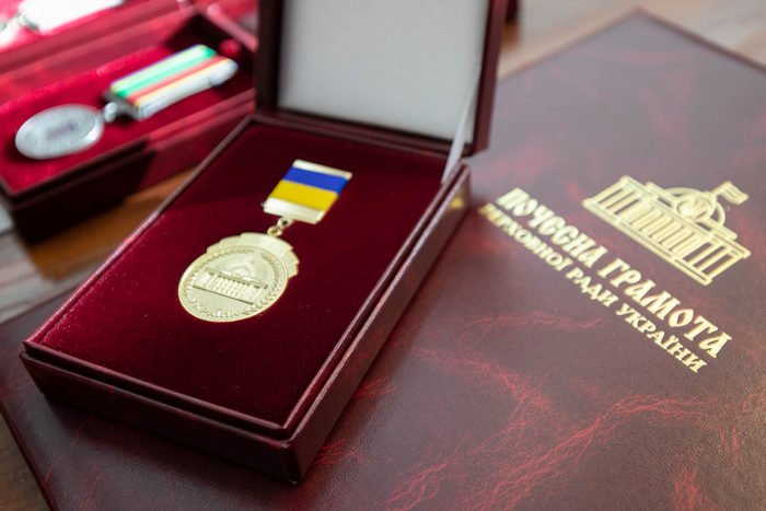 Військові з Кам’янеччини отримали високі державні нагороди