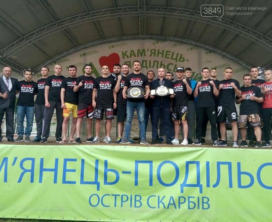 Відбулося офіційне зважування борців «Битви в фортеці-ІІ», фото-1 Відбулося офіційне зважування борців «Битви в фортеці-ІІ», фото-1