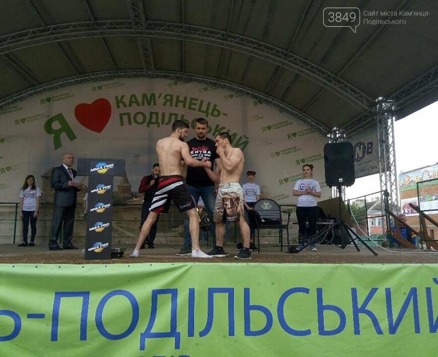 Відбулося офіційне зважування борців «Битви в фортеці-ІІ», фото-3 Відбулося офіційне зважування борців «Битви в фортеці-ІІ», фото-3