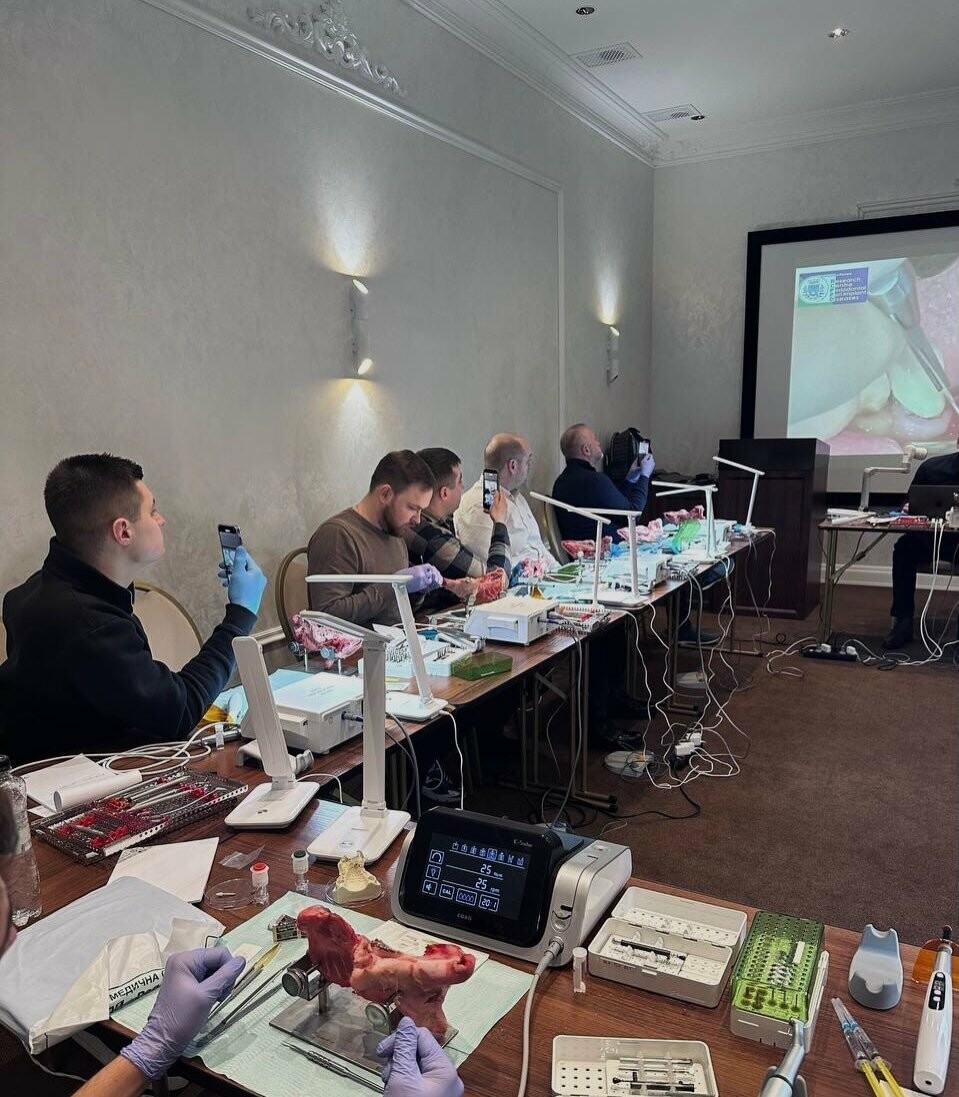 Навчання Олександра Чорного