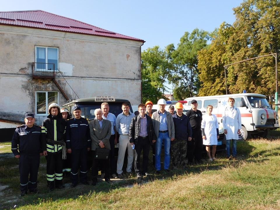 Штабне тренування у селі Довжок, фото-1 Штабне тренування у селі Довжок, фото-1