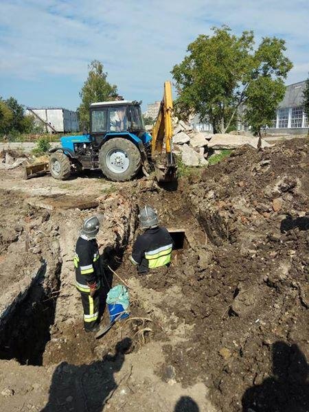 Під час ремонту теплопровідної мережі виявили тіло людини, фото-1 Під час ремонту теплопровідної мережі виявили тіло людини, фото-1