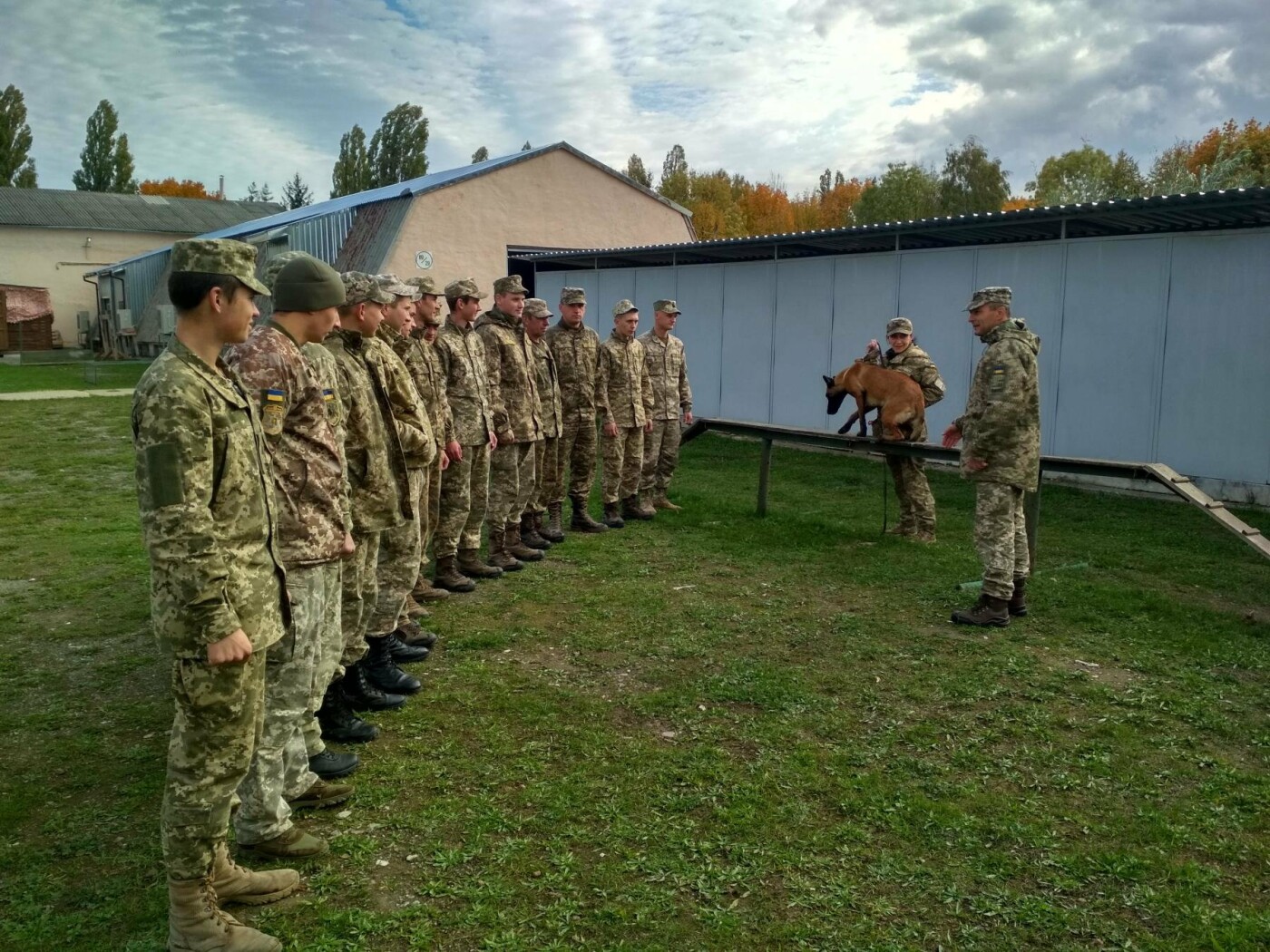 В Центрі розмінуванні завершився курс підготовки фахівців..., фото-1 В Центрі розмінуванні завершився курс підготовки фахівців за спеціальністю «Кінолог», фото-1