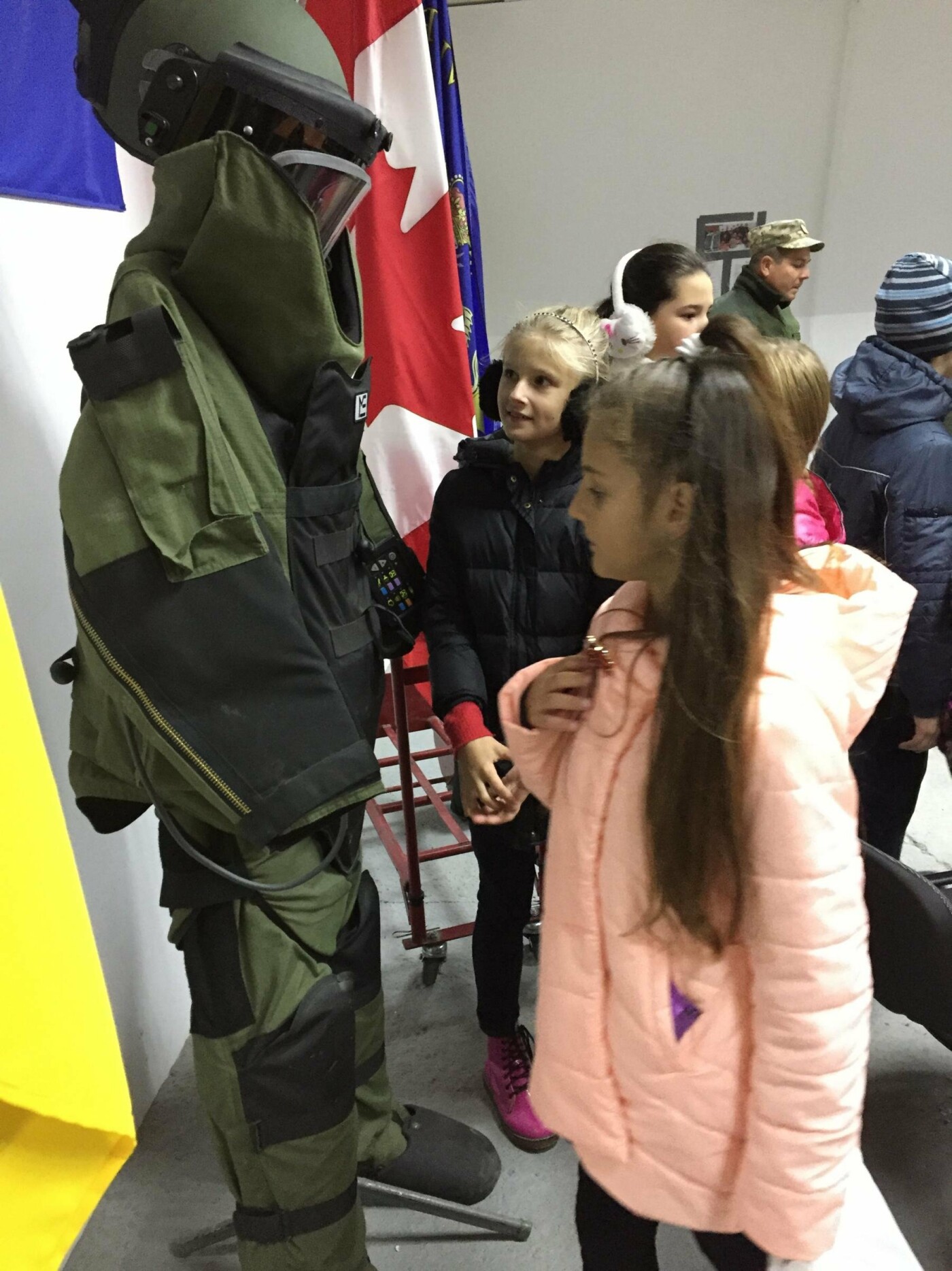 Військові Центру розмінування присвятили тиждень дитячому..., фото-19 Військові Центру розмінування присвятили тиждень дитячому патріотичному вихованню, фото-19