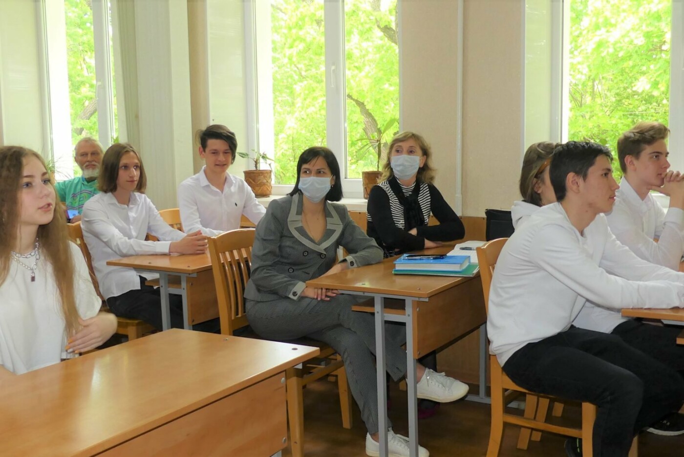 Кам’янець-Подільський ліцей першим в області отримав "Магічний Кобзар", фото-2
