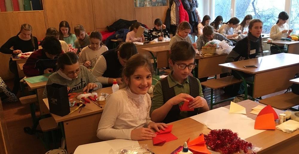 Конкурс на кращу ялинкову прикрасу серед юних кам'янчан Конкурс на кращу ялинкову прикрасу серед юних кам'янчан, Мар'яна Васильчук