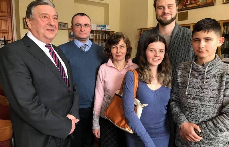 15-річний кам'янчанин здійснив мрію з допомогою телеканалу "1+1" 15-річний кам'янчанин здійснив мрію з допомогою телеканалу "1+1", Мар'яна Васильчук