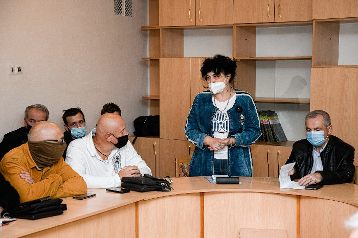 Фото: Благодійний фонд "Центр допомоги кам’янчанам учасникам АТО" Фото: Благодійний фонд "Центр допомоги кам’янчанам учасникам АТО", Ірина Ільницька