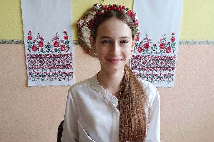 Молодь із Кам'янеччини брала участь в конкурсі з писанкарства