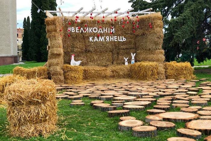 Великодній Кам'янець: ТОП фотолокацій