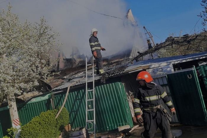 В Ісаківцях горів приватний дачний будинок